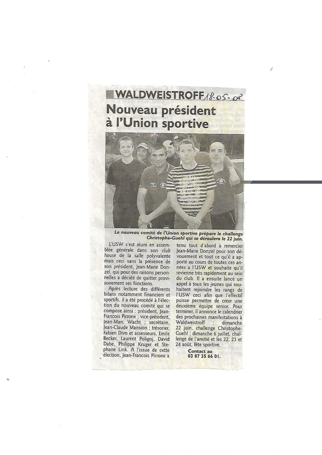 Coupure de presse titrée « Nouveau président à l'Union sportive », datée à la main de mai 2008 : la photographie montre le nouveau comité ; l'article rend compte de l'assemblée générale tenue au club house et annonce le challenge Christophe-Guehl du 22 juin.